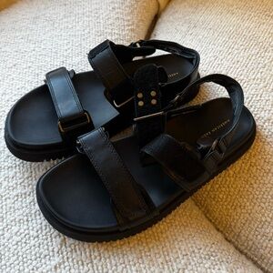 AMERICAN EAGLE SANDAL